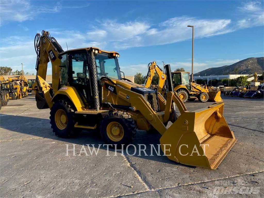 CAT 440 Rendegravere