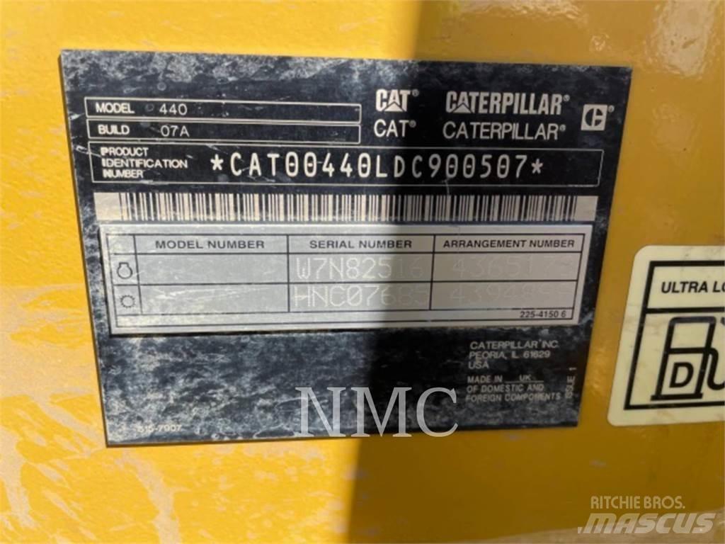 CAT 440 Rendegravere