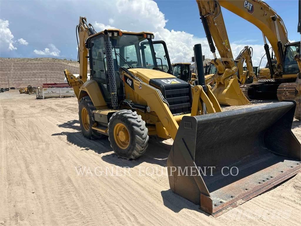 CAT 440 Rendegravere
