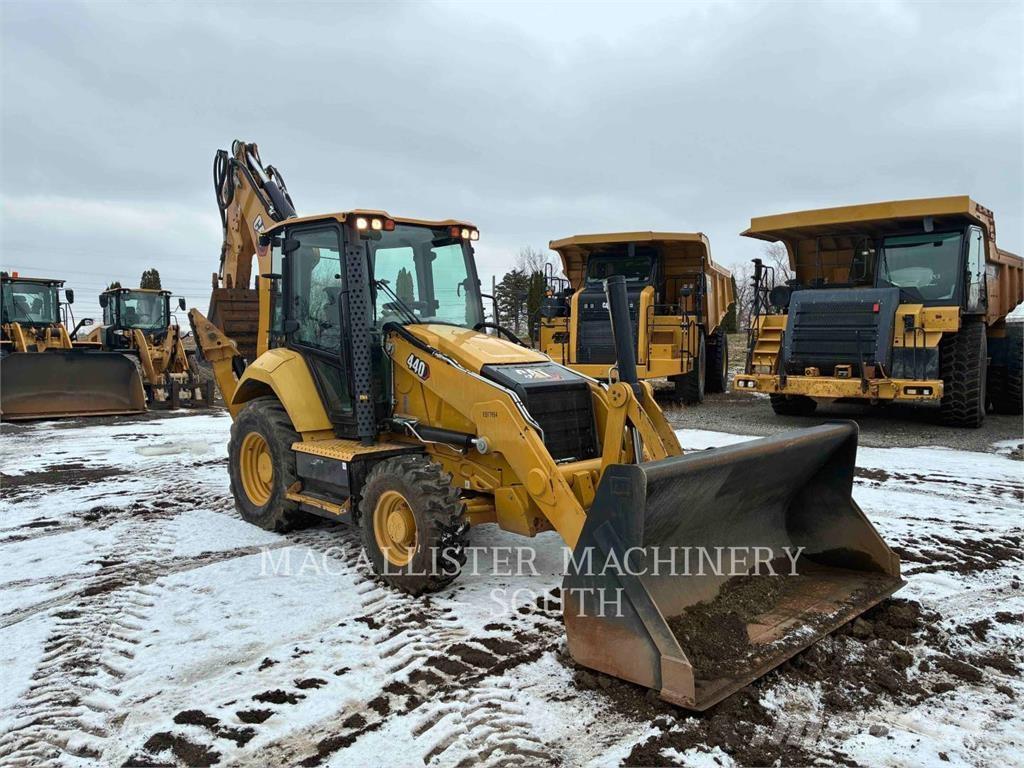 CAT 440 Rendegravere