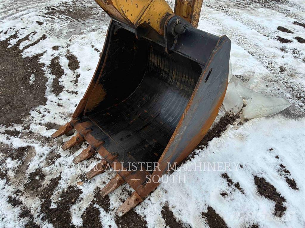 CAT 440 Rendegravere