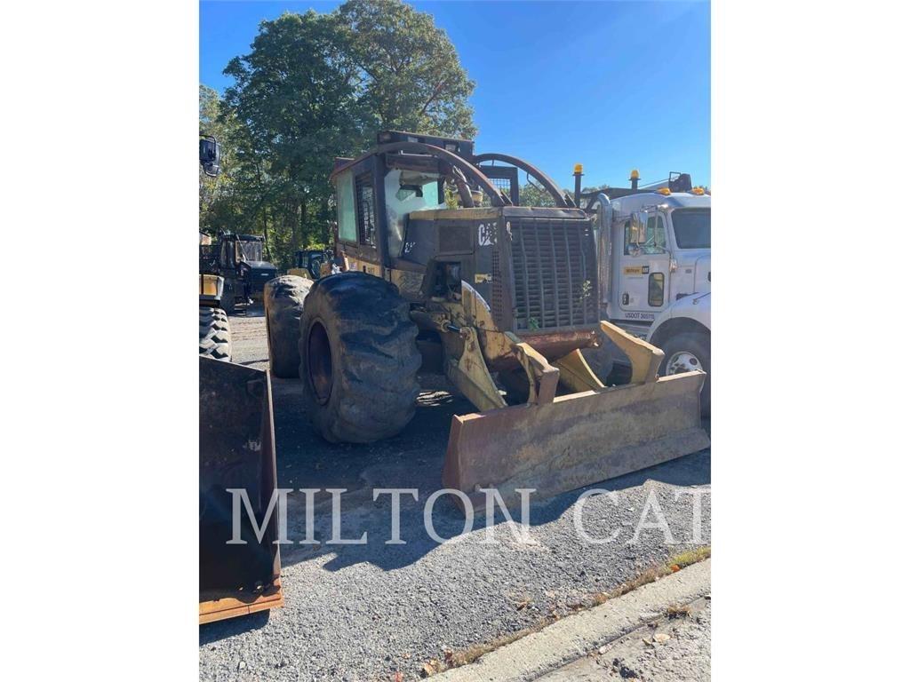 CAT 525B Udslæbningstraktorer