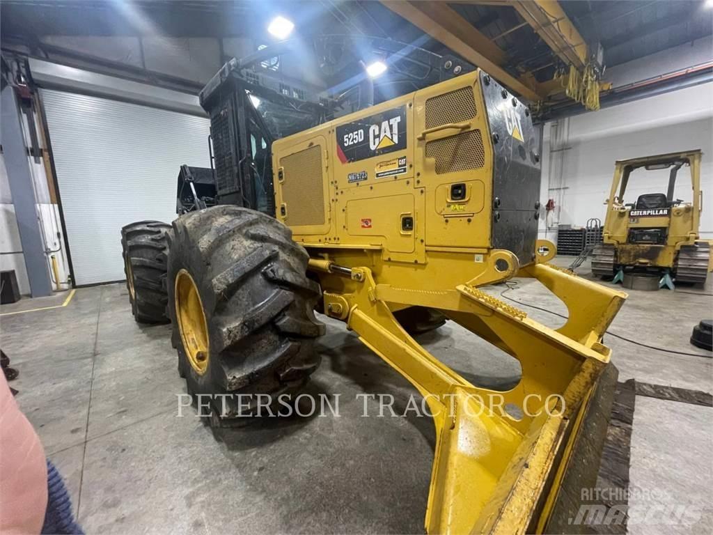 CAT 525D Udslæbningstraktorer