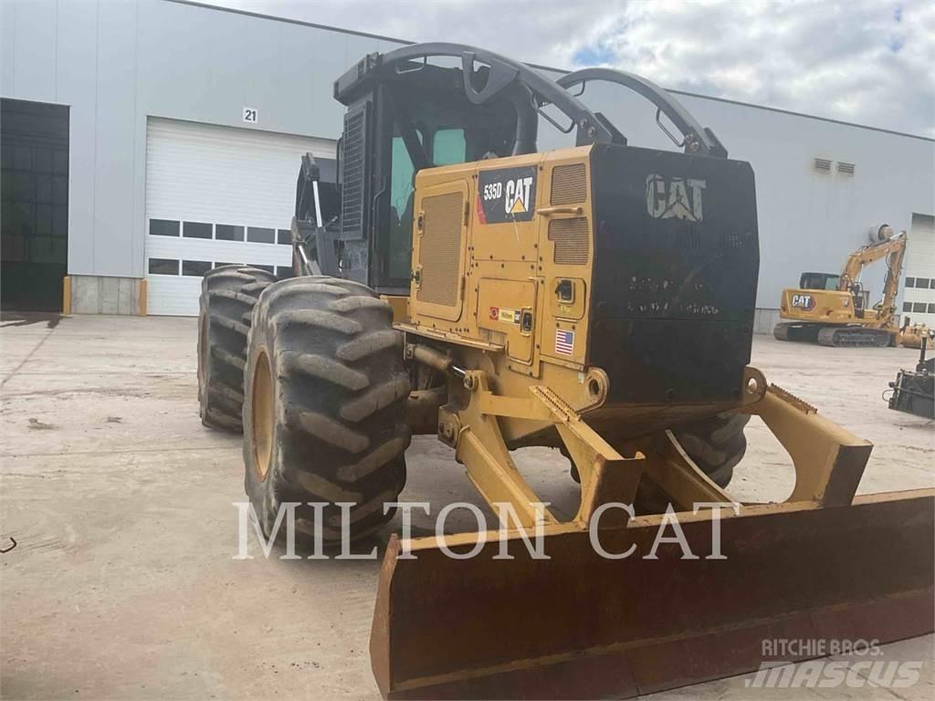 CAT 535D Udslæbningstraktorer