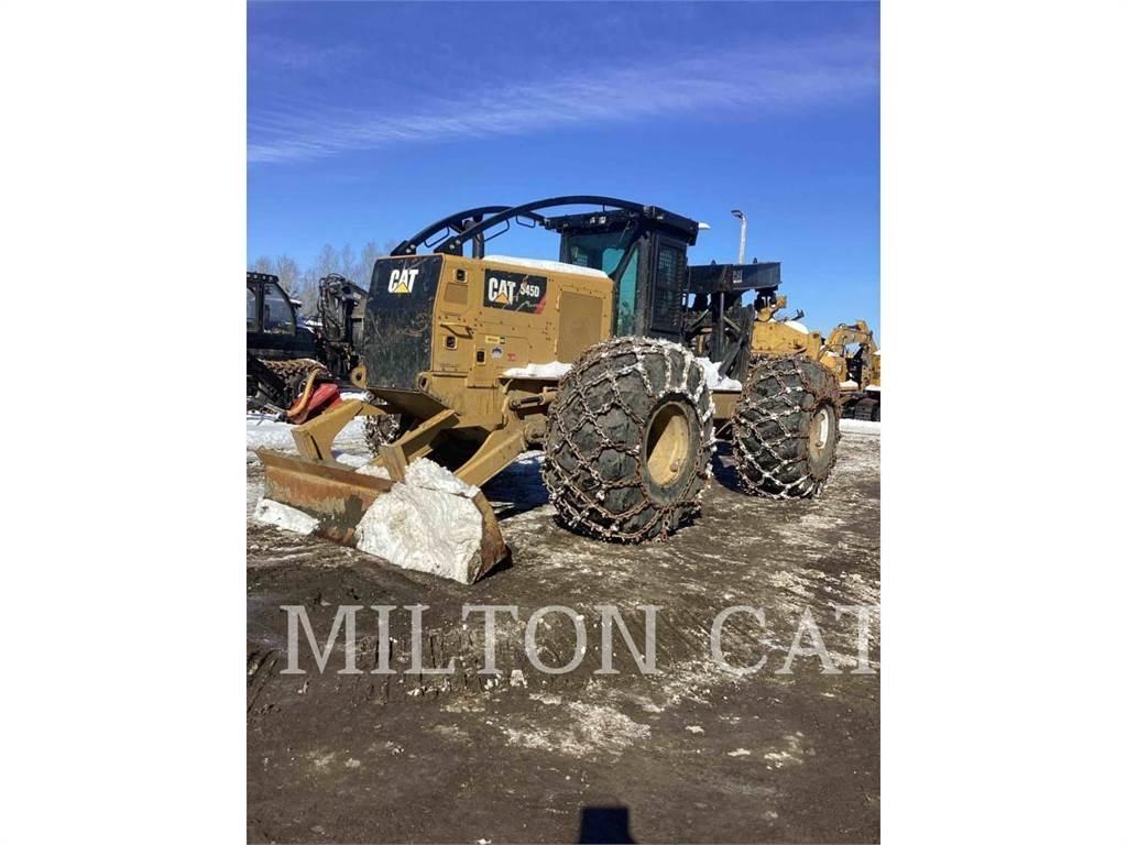 CAT 545D Udslæbningstraktorer