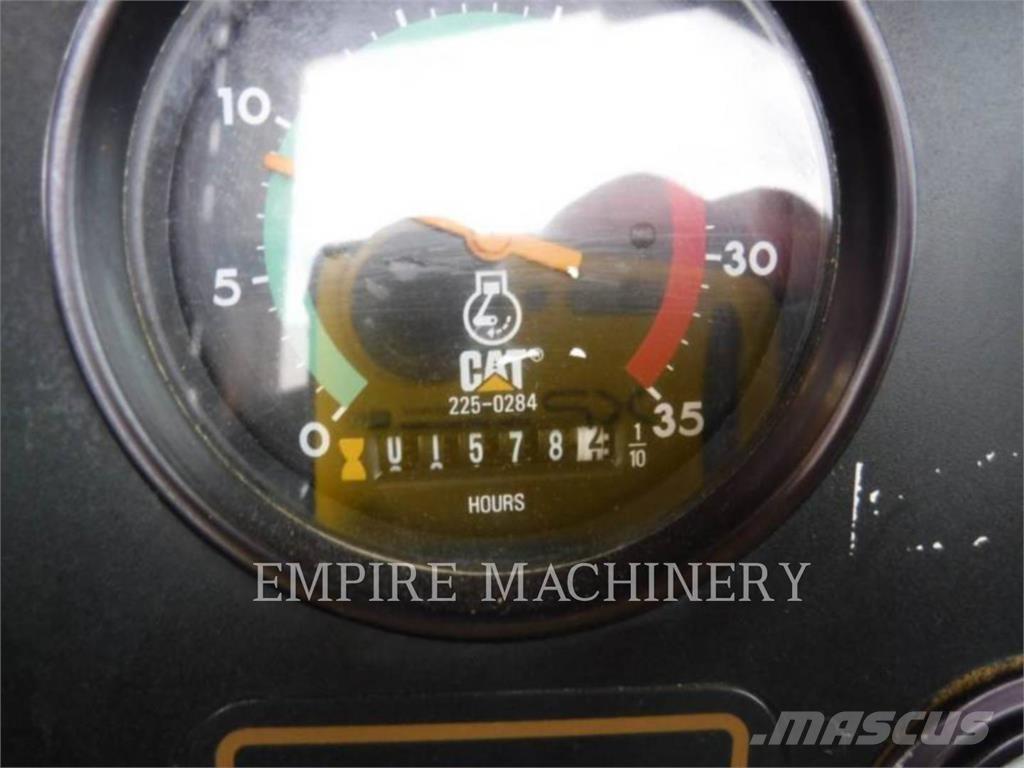 CAT 613C Skrabere