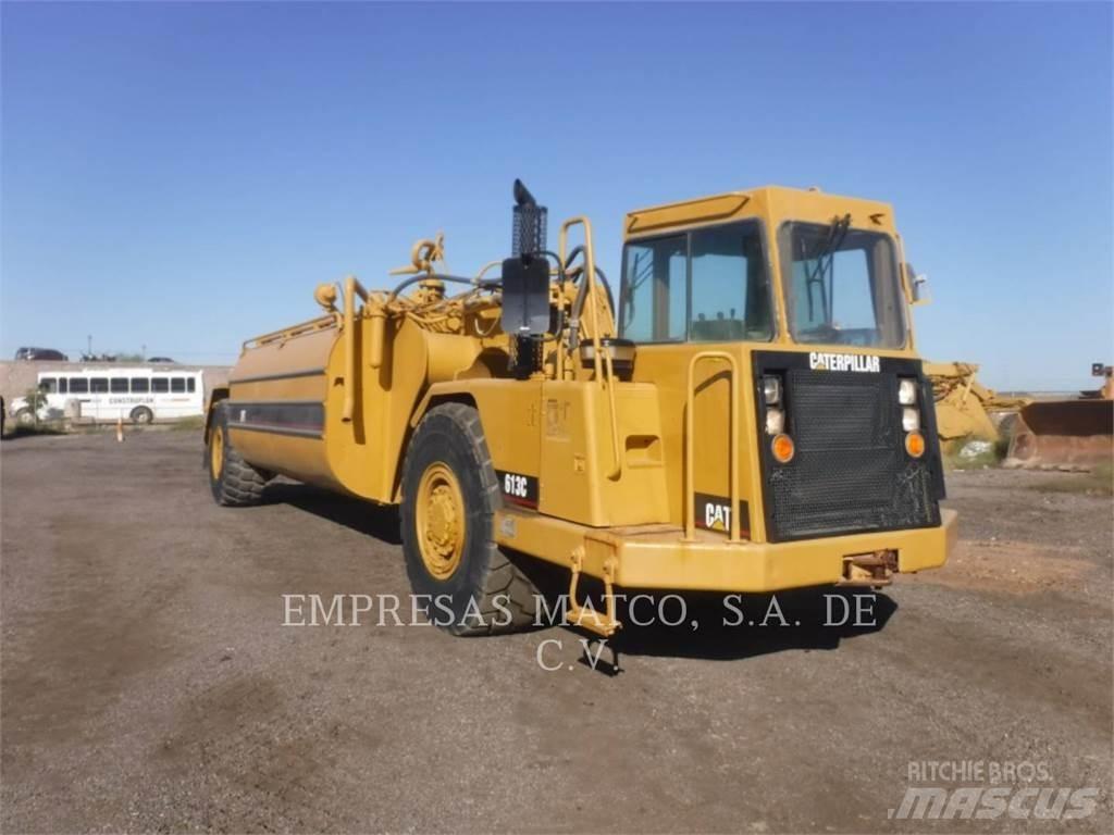 CAT 613C Tankvogne - vand