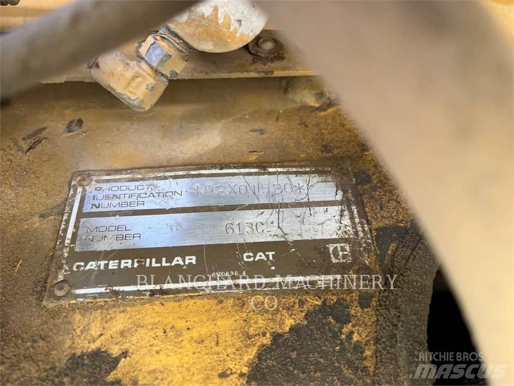 CAT 613C Skrabere