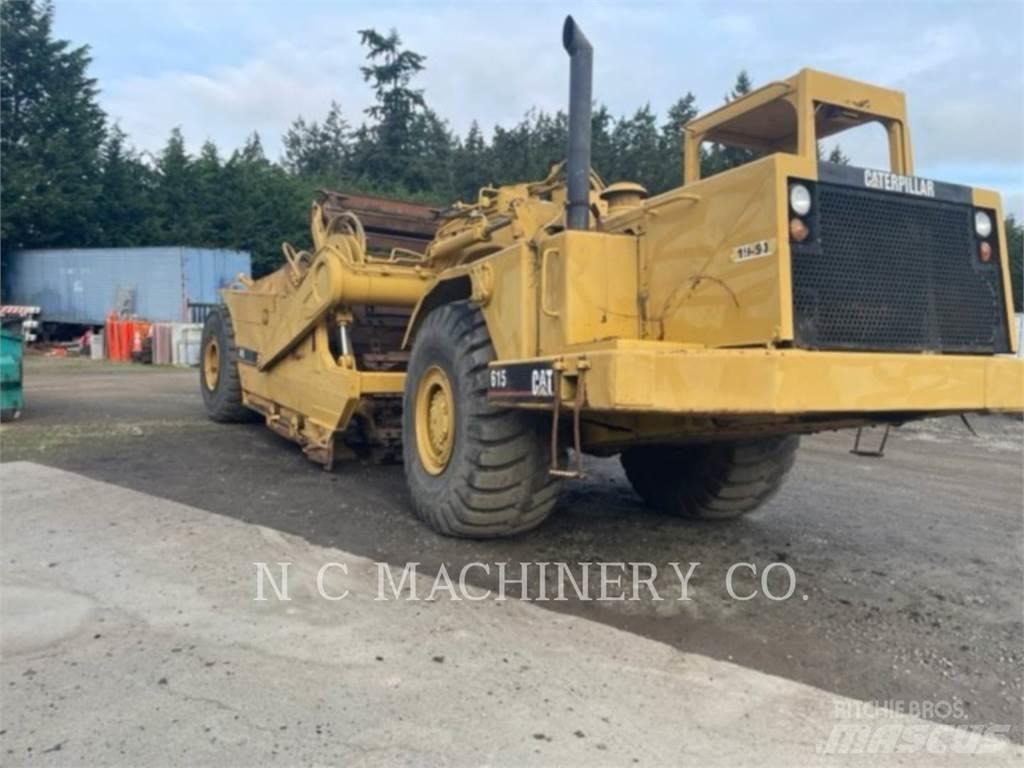 CAT 615 Skrabere