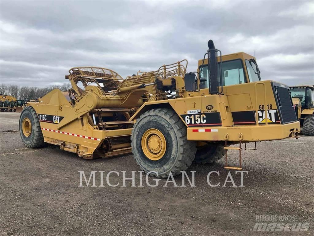 CAT 615C Skrabere