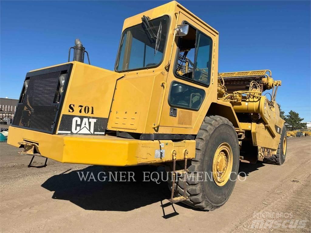 CAT 615C II Skrabere