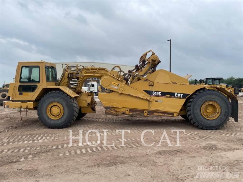 CAT 615CII Skrabere