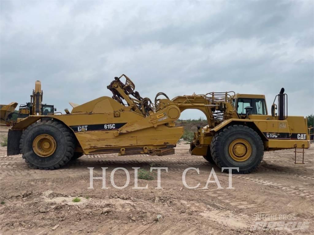 CAT 615CII Skrabere