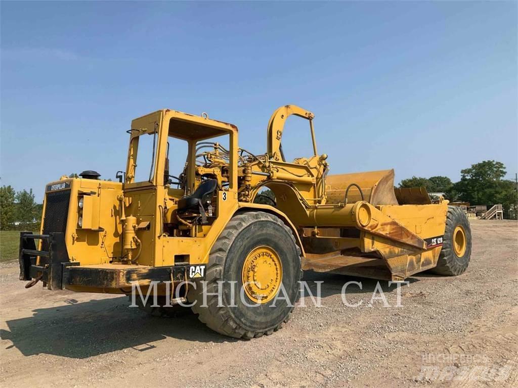CAT 621 Skrabere