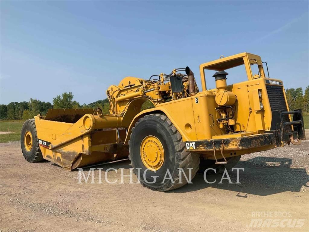 CAT 621 Skrabere