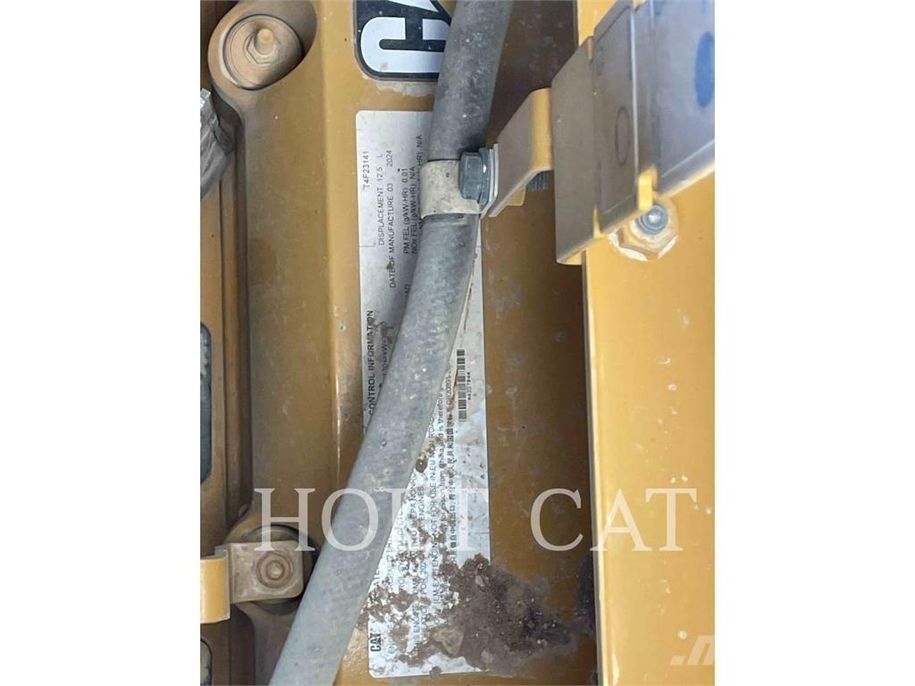 CAT 621 Skrabere