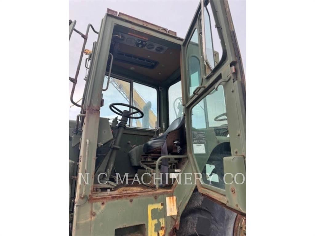 CAT 621B Skrabere
