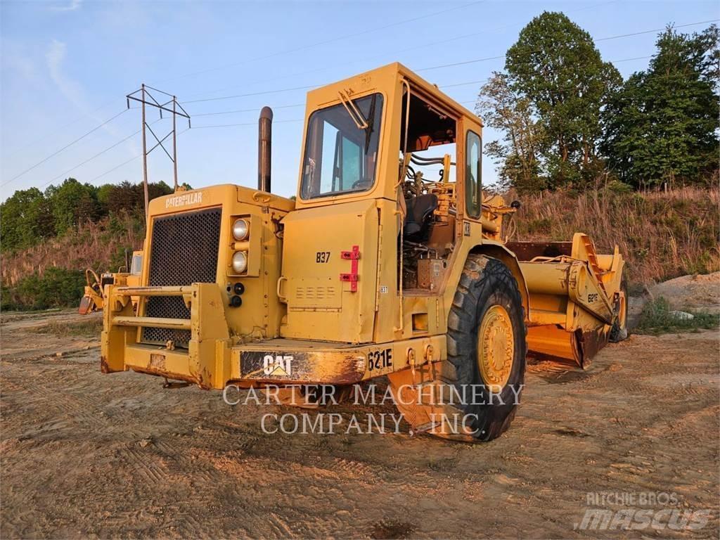 CAT 621E Skrabere