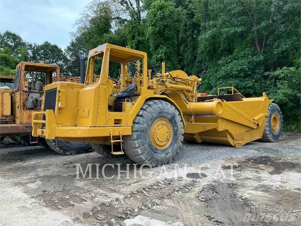 CAT 621E Skrabere