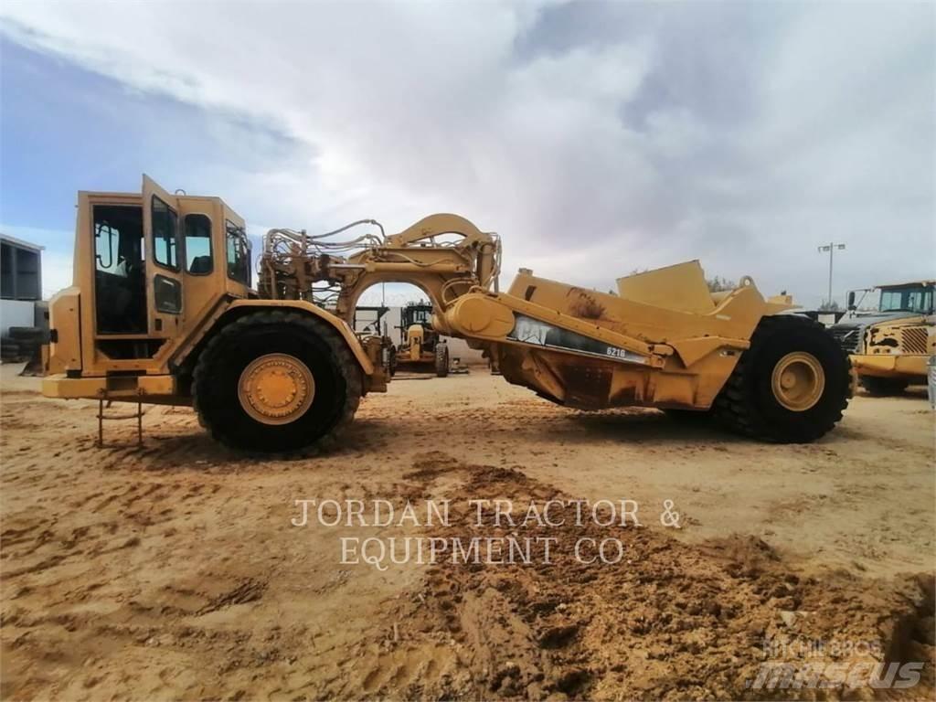 CAT 621G Skrabere