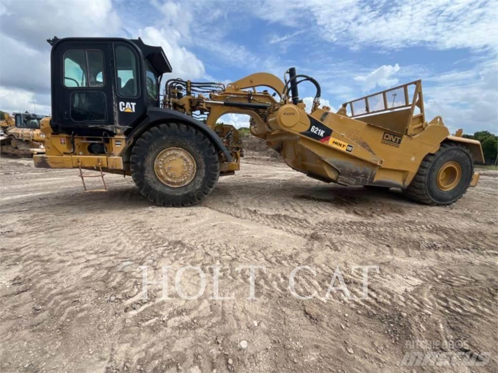 CAT 621K Skrabere