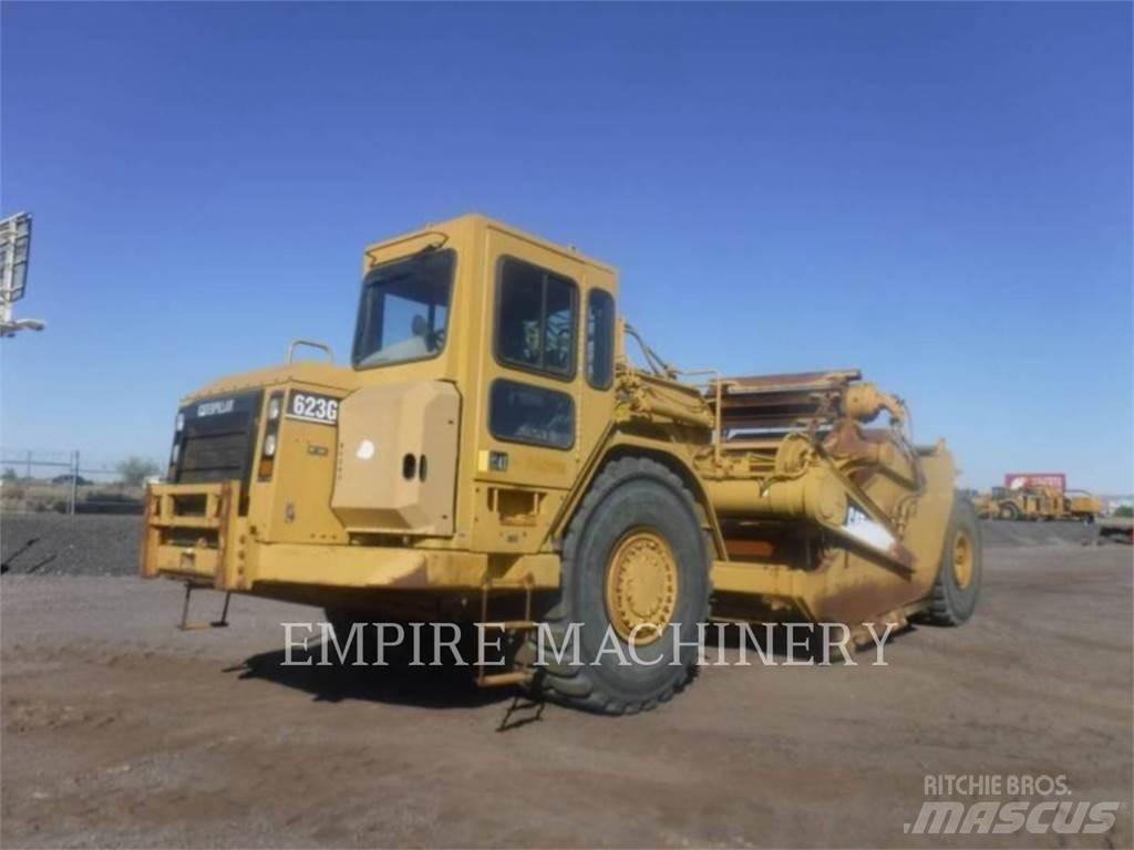 CAT 623G Skrabere