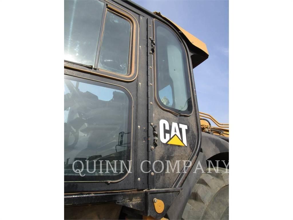 CAT 623H Skrabere