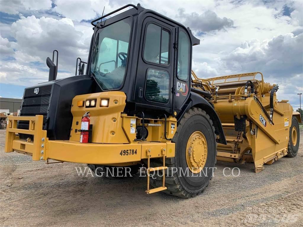 CAT 623K Skrabere