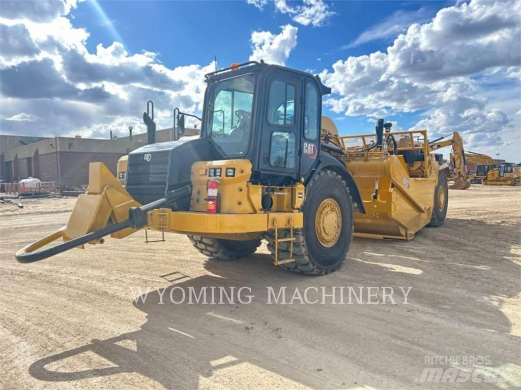 CAT 627 Skrabere