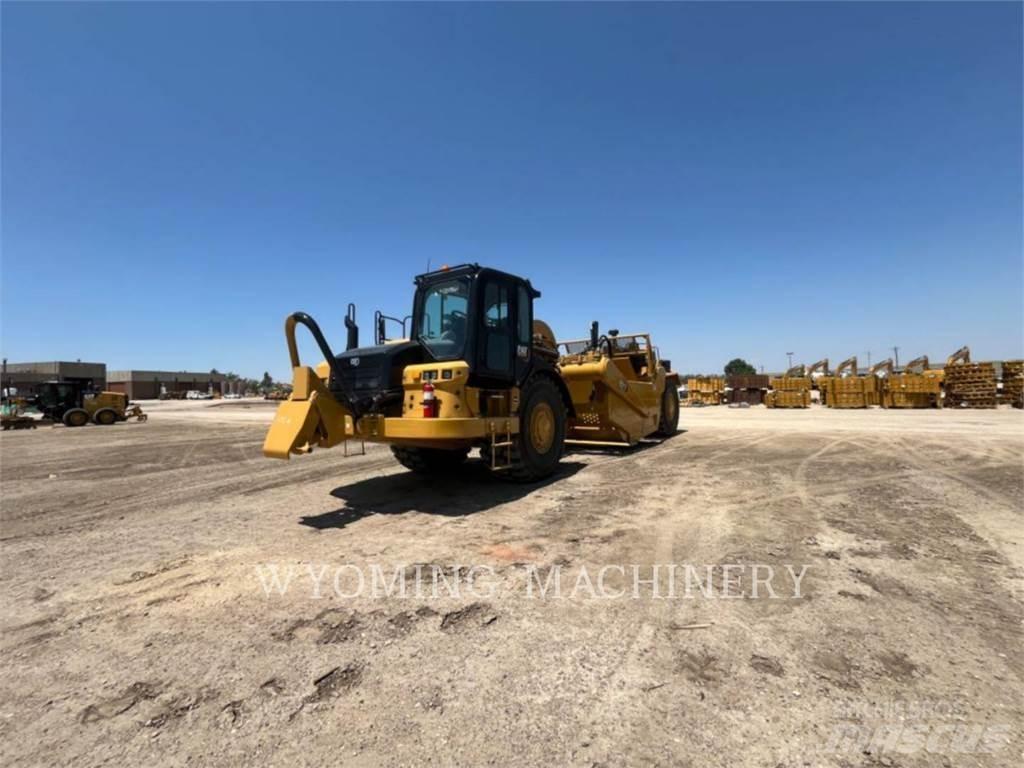 CAT 627 Skrabere