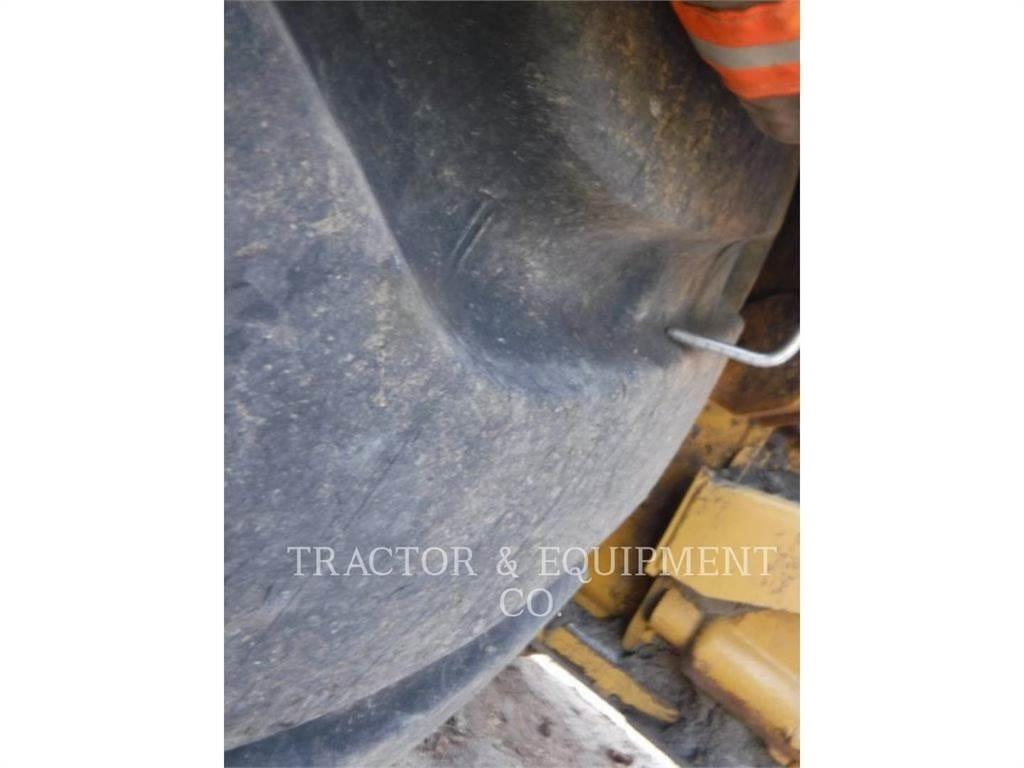 CAT 627E Skrabere