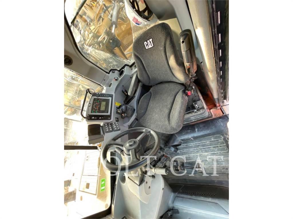 CAT 627K Skrabere