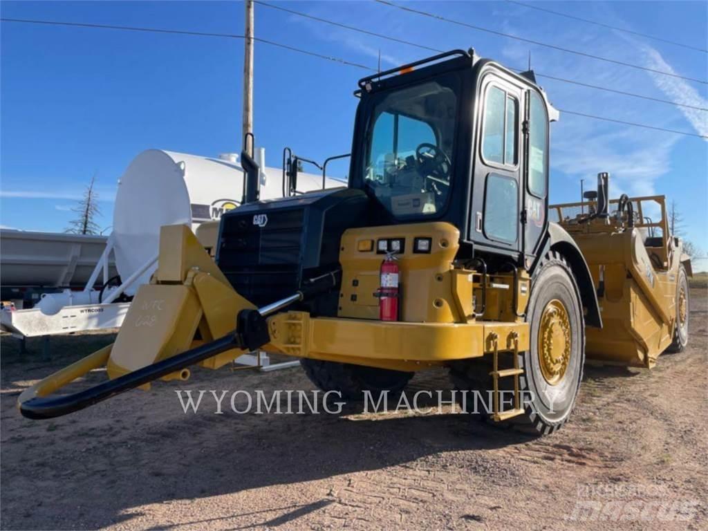 CAT 627K Skrabere
