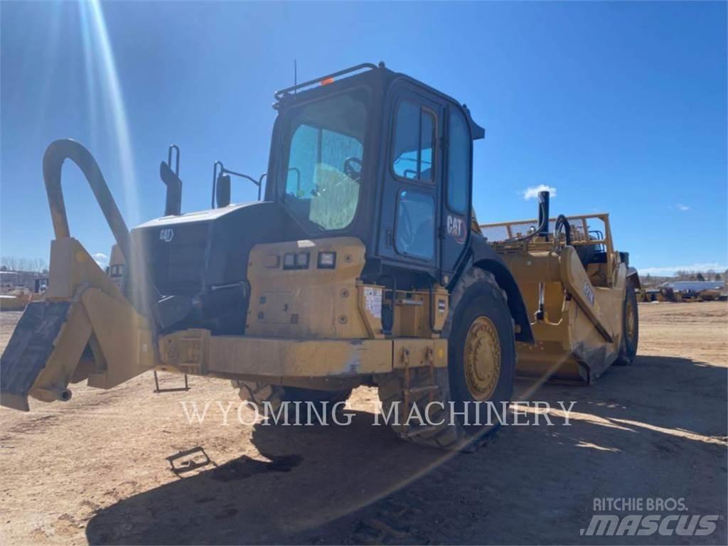 CAT 627K Skrabere