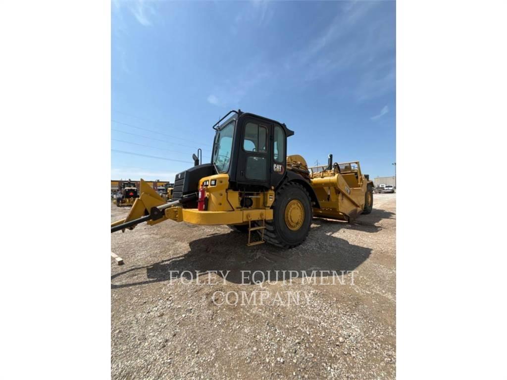 CAT 627K Skrabere