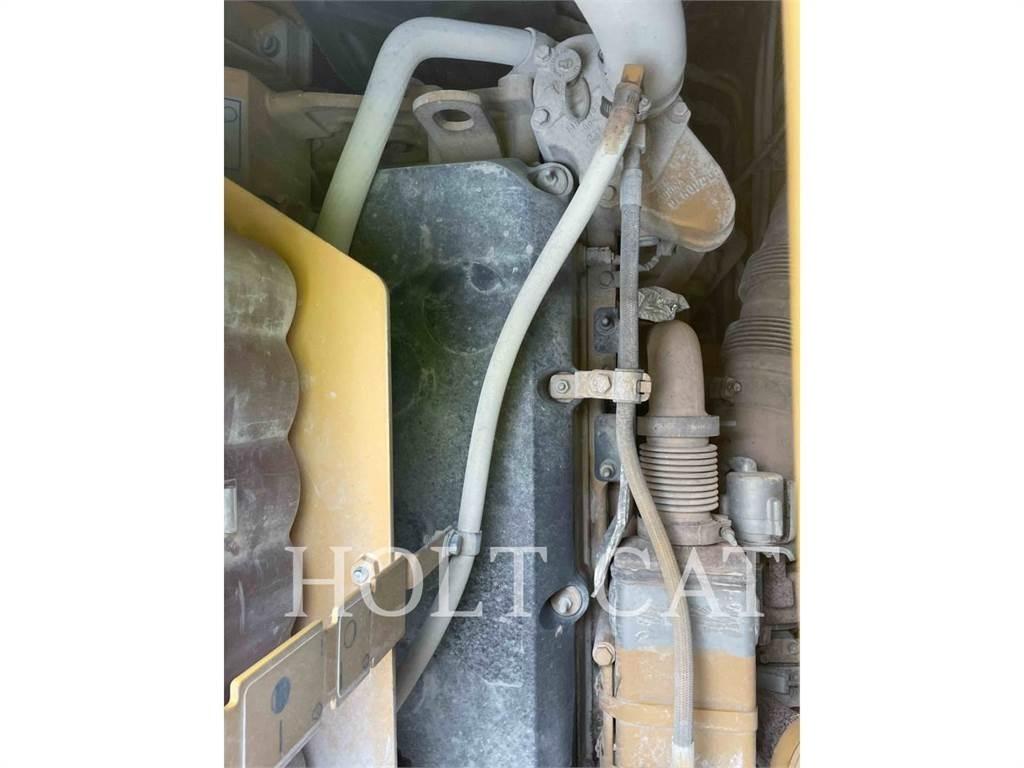 CAT 627K Skrabere