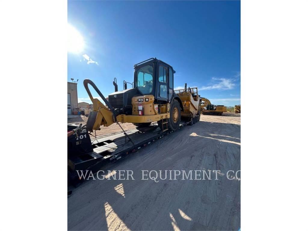 CAT 627K Skrabere