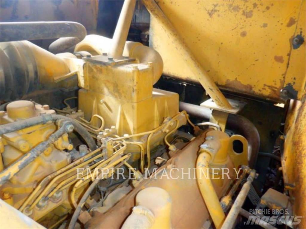 CAT 631D Skrabere
