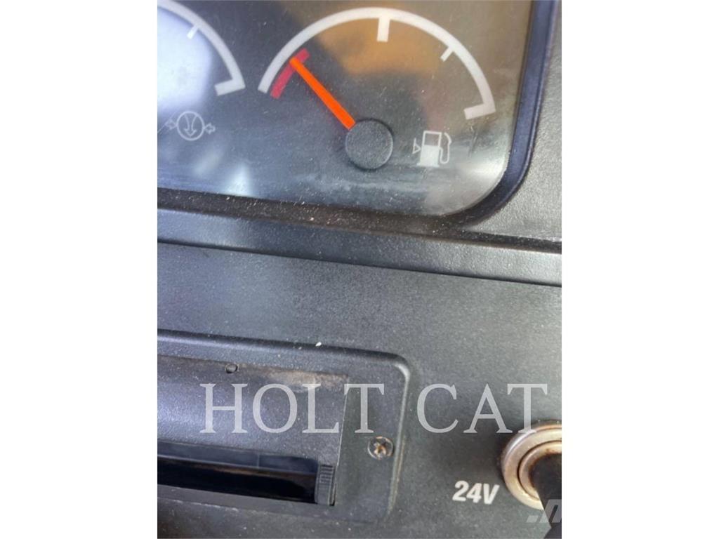 CAT 631G Skrabere