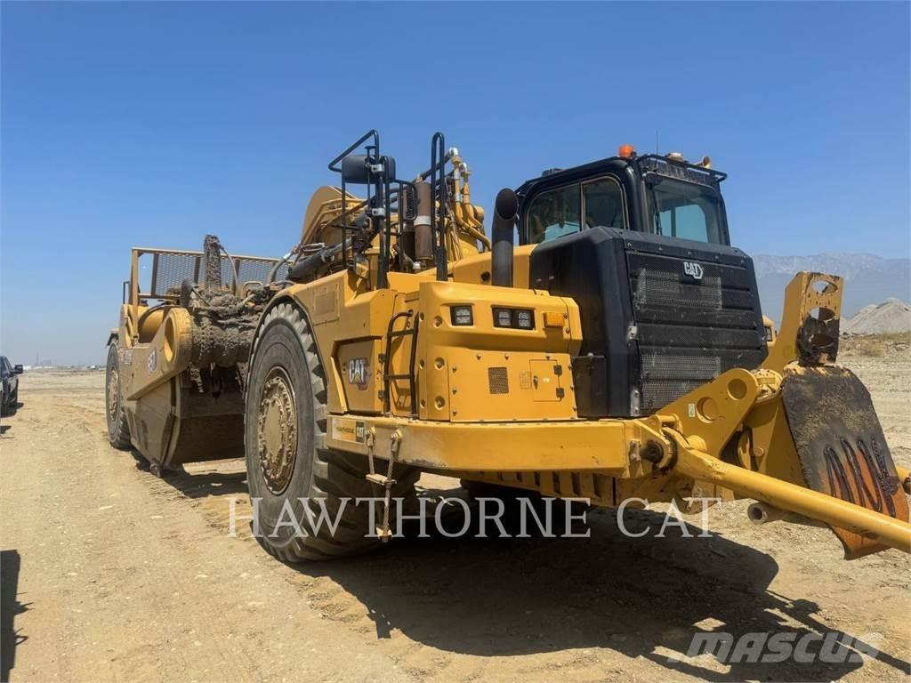 CAT 657 Skrabere