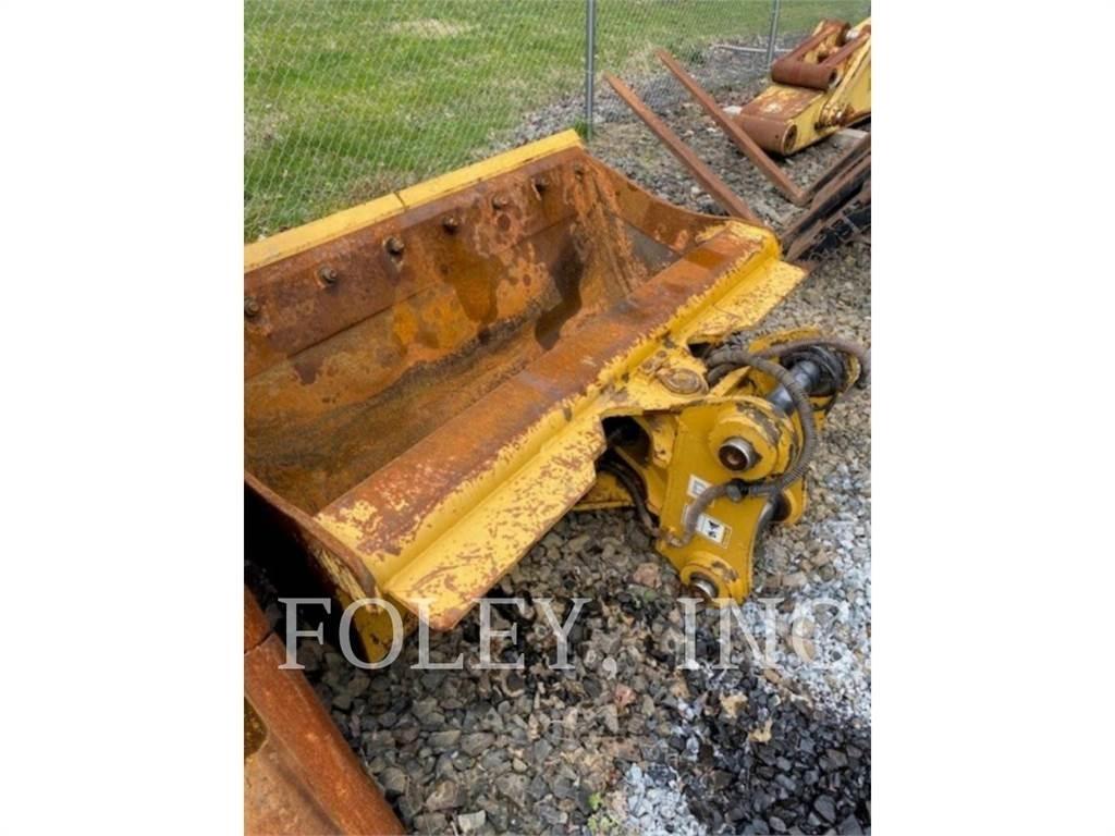 CAT 72 TILT BUCKET Skovle