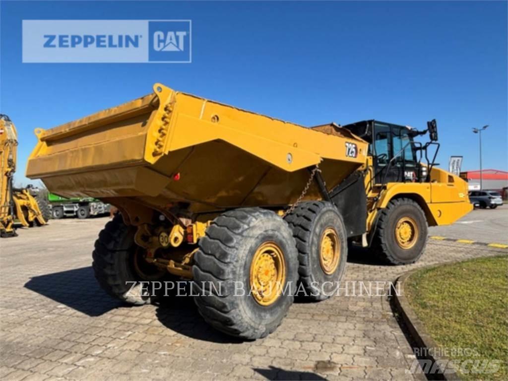 CAT 725-04A Terrængående lastbiler