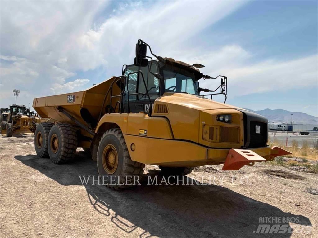 CAT 725 TG Terrængående lastbiler