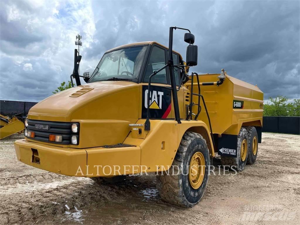 CAT 725 WT Terrængående lastbiler