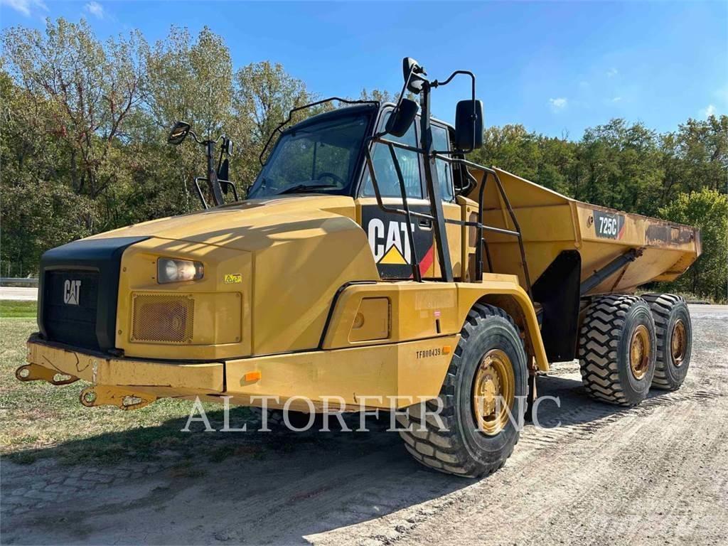 CAT 725C Terrængående lastbiler