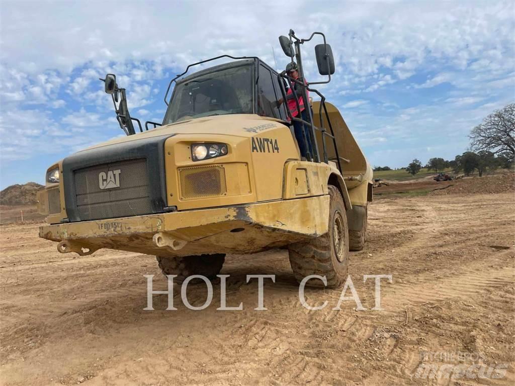 CAT 725C Terrængående lastbiler