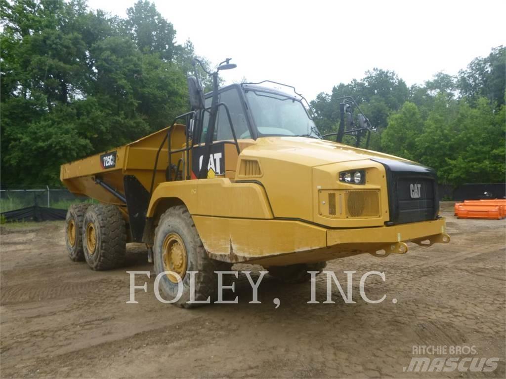 CAT 725C2 Terrængående lastbiler