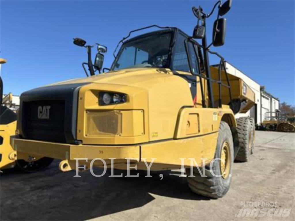 CAT 725C2 Terrængående lastbiler