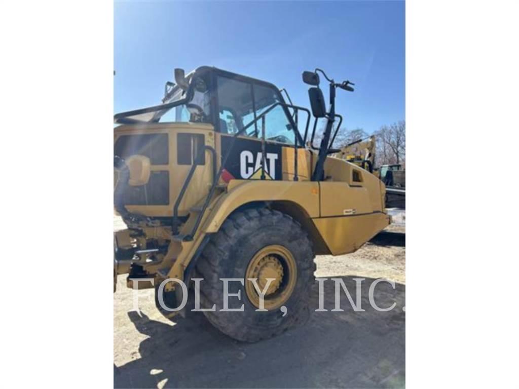 CAT 725C2 Terrængående lastbiler
