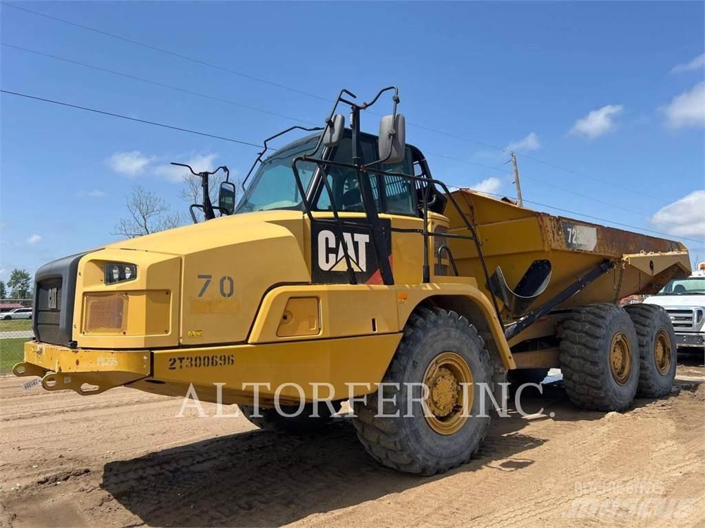 CAT 725C2 Terrængående lastbiler